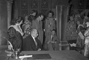 Dirigent Drucke: An der Oper