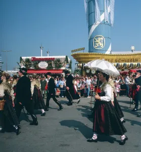 Wiesnbesucher Stampe: Oktoberfest München 1982