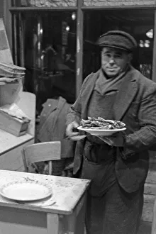Inner City Prints: Parisreise 1939