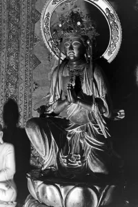 Buddhismus Prints: Paul Wegener zu Hause