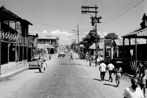 Passersby Stampe: Port-au-Prince