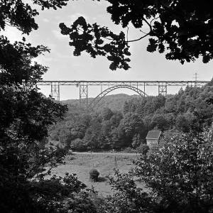 Metropolregion Rhein Ruhr Prints: Remscheid