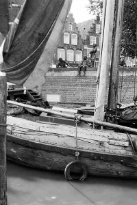 Kahn Prints: Hoorn