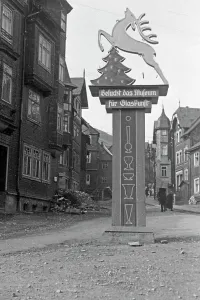 Neonlicht Stampe: Sonneberg in Thüringen