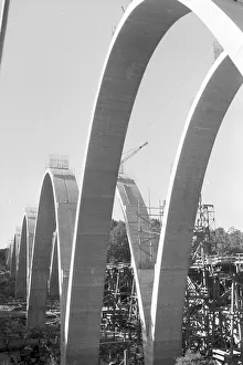 Eisenbahnbrucke Prints: Stuttgart