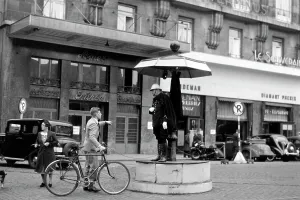 Department Store Prints: Verkehrsposten in Paris