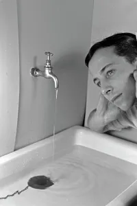 Il lavabo è stato sostituito con il bagno