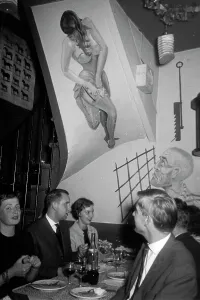 Restaurant Prints: Zu Besuch in Paris
